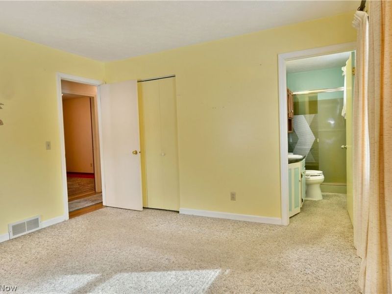 2516 Mahan Denman Road, Cortland, OH 44410 Photo 38