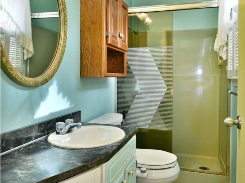 2516 Mahan Denman Road, Cortland, OH 44410 Photo 42