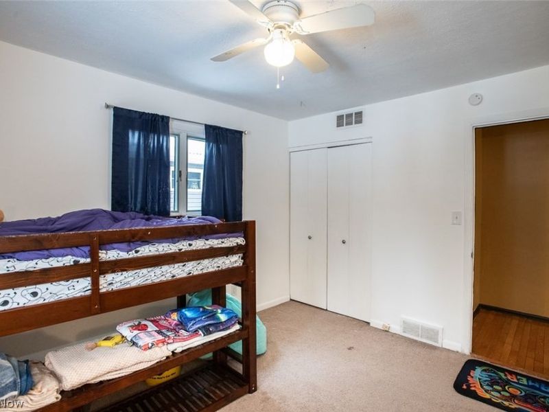 6624 Big Creek Parkway, Parma Heights, OH 44130 Photo 15