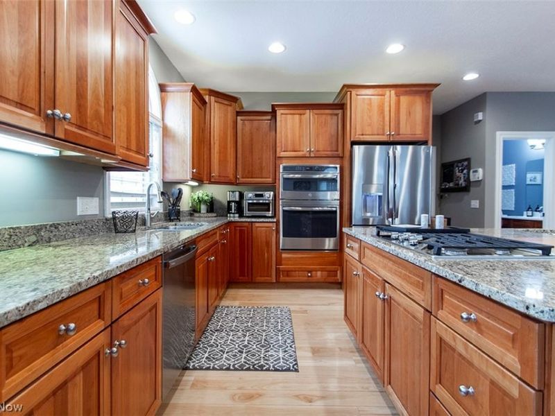 6564 Torington Drive, Medina, OH 44256 Photo 10