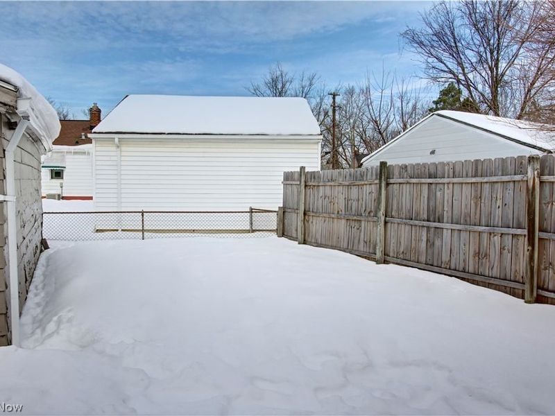 16101 Raymond Street, Maple Heights, OH 44137 Photo 26