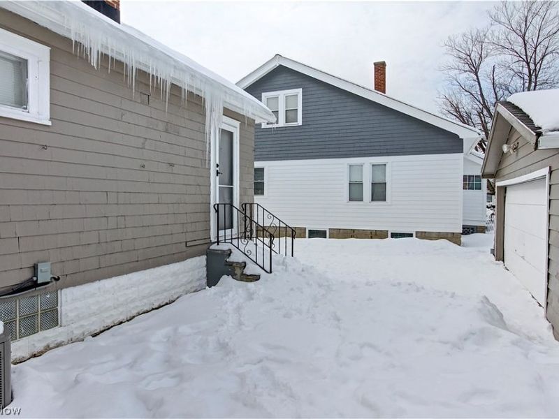 16101 Raymond Street, Maple Heights, OH 44137 Photo 27