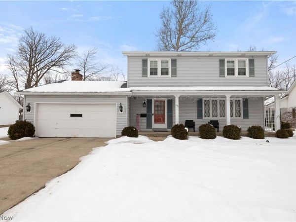 117 Woodview Drive, Elyria, OH 44035