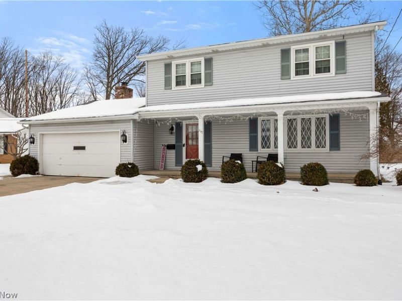 117 Woodview Drive, Elyria, OH 44035 Photo 2