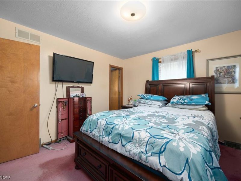 117 Woodview Drive, Elyria, OH 44035 Photo 30