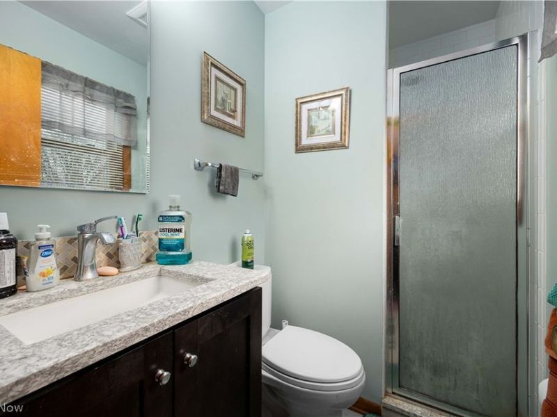 117 Woodview Drive, Elyria, OH 44035 Photo 32