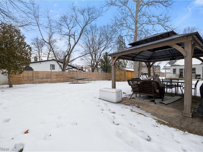 117 Woodview Drive, Elyria, OH 44035 Photo 6