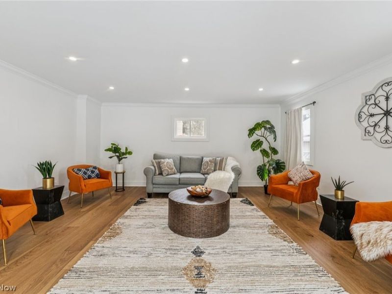 16305 Marquis Avenue, Cleveland, OH 44111 Photo 11