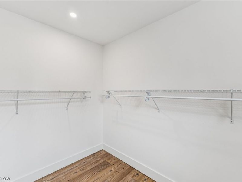 16305 Marquis Avenue, Cleveland, OH 44111 Photo 33