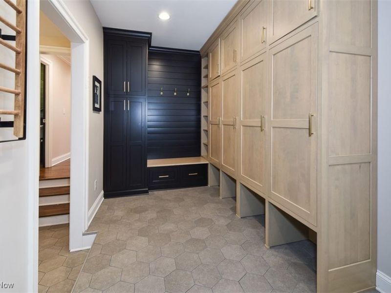 1904 Wynwood Drive, Rocky River, OH 44116 Photo 22