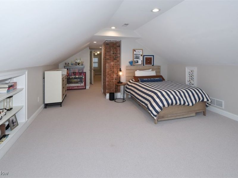 1904 Wynwood Drive, Rocky River, OH 44116 Photo 32