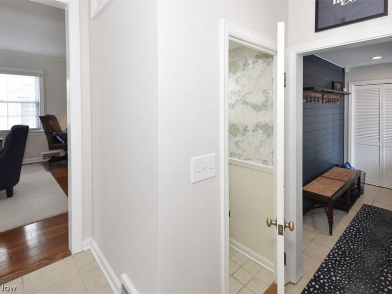 19438 Laurel Avenue, Rocky River, OH 44116 Photo 14