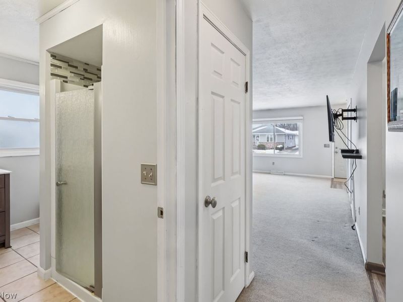 541 Orchardview Avenue, Seven Hills, OH 44131 Photo 24