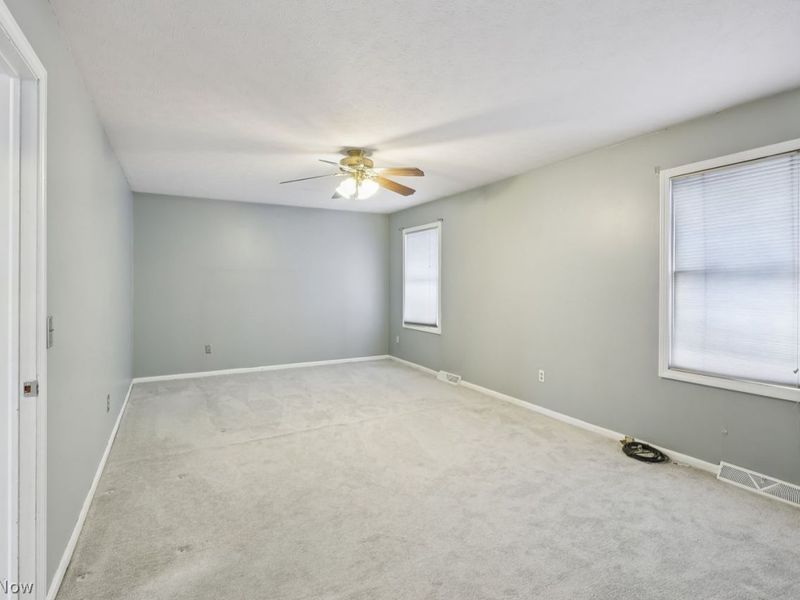 541 Orchardview Avenue, Seven Hills, OH 44131 Photo 40