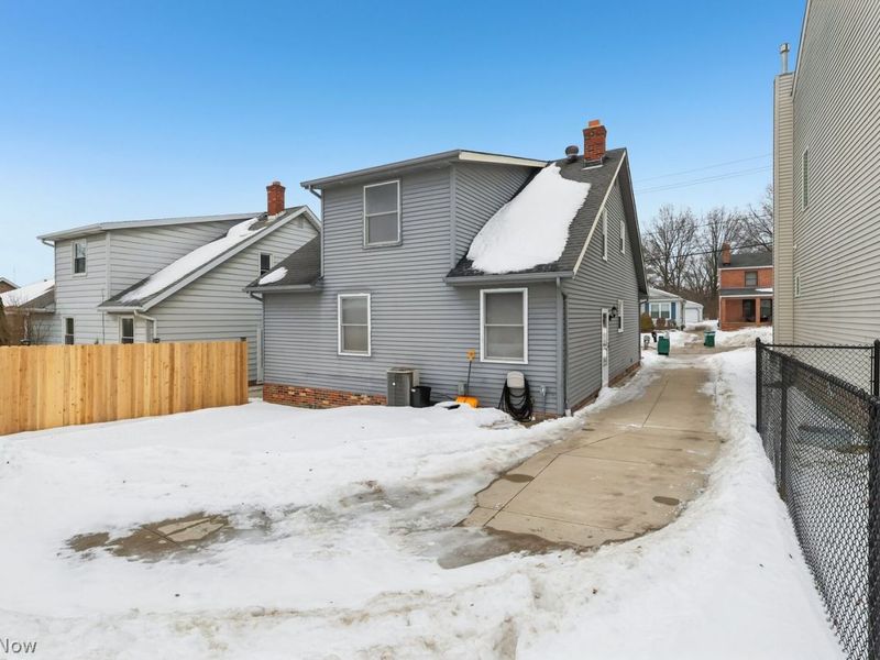 541 Orchardview Avenue, Seven Hills, OH 44131 Photo 53