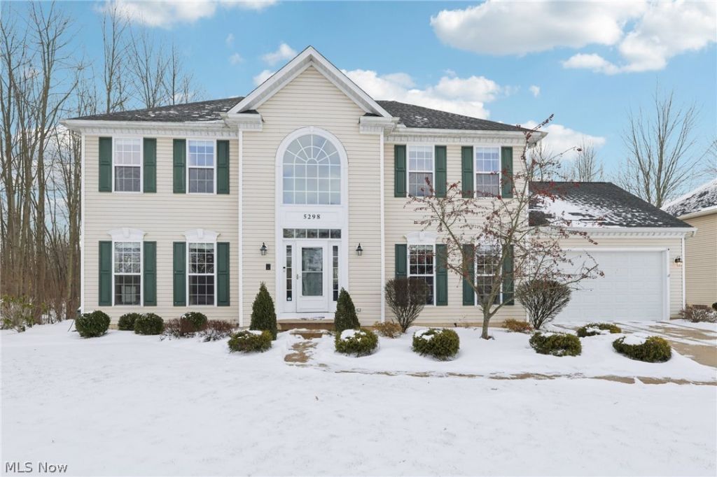 5298 Garfield Boulevard, Sheffield Village, OH 44054