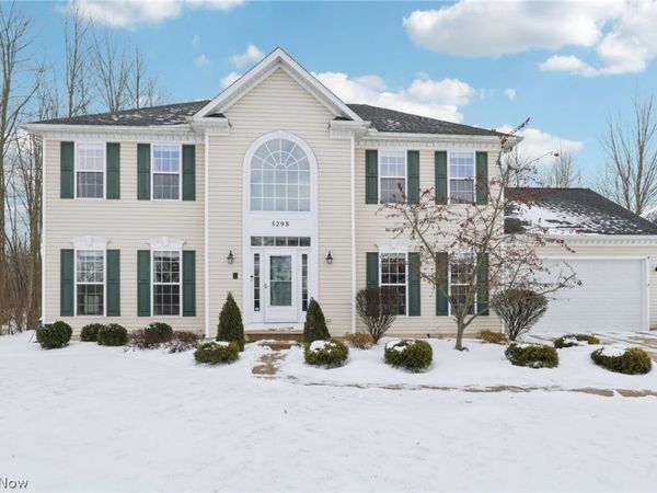 5298 Garfield Boulevard, Sheffield Village, OH 44054