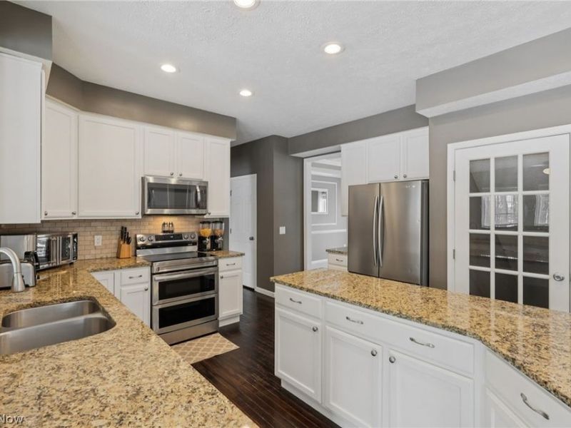 5298 Garfield Boulevard, Sheffield Village, OH 44054 Photo 16