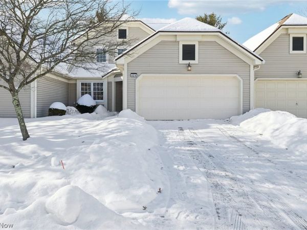 404 Shannon Drive, Wadsworth, OH 44281