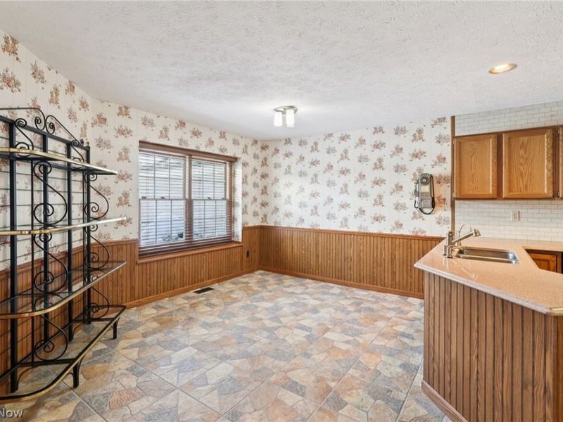 404 Shannon Drive, Wadsworth, OH 44281 Photo 15