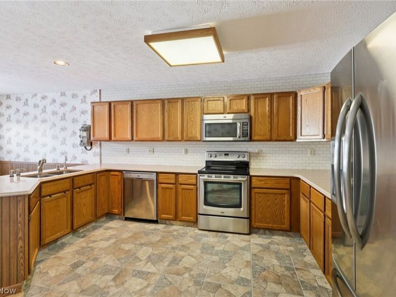 404 Shannon Drive, Wadsworth, OH 44281 Photo 18