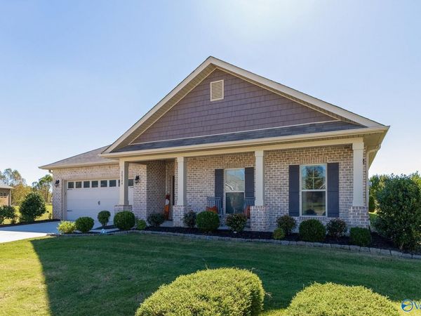 26746 Mill Creek Drive, Athens, AL 35613