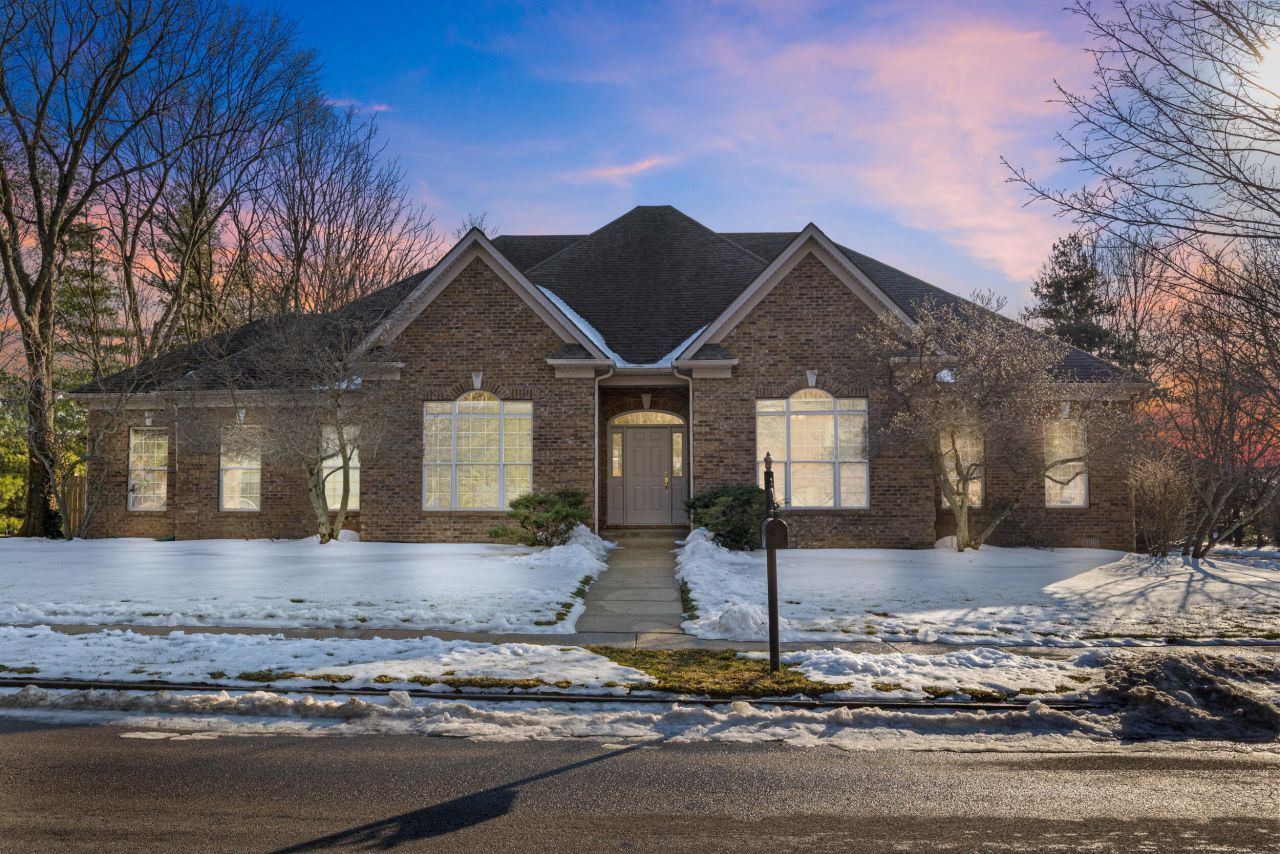 1300 Tupelo Lane, Lexington, KY 40513 Main Photo