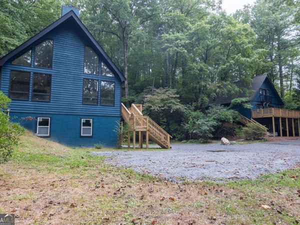 258 Ber Weg, Helen, GA 30545