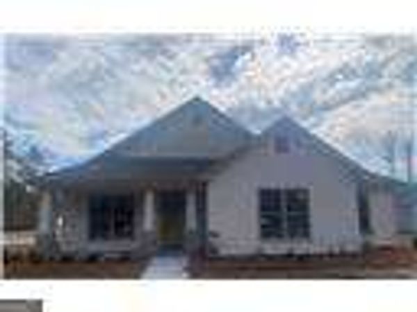 403 Country Walk Circle, Brunswick, GA 31525