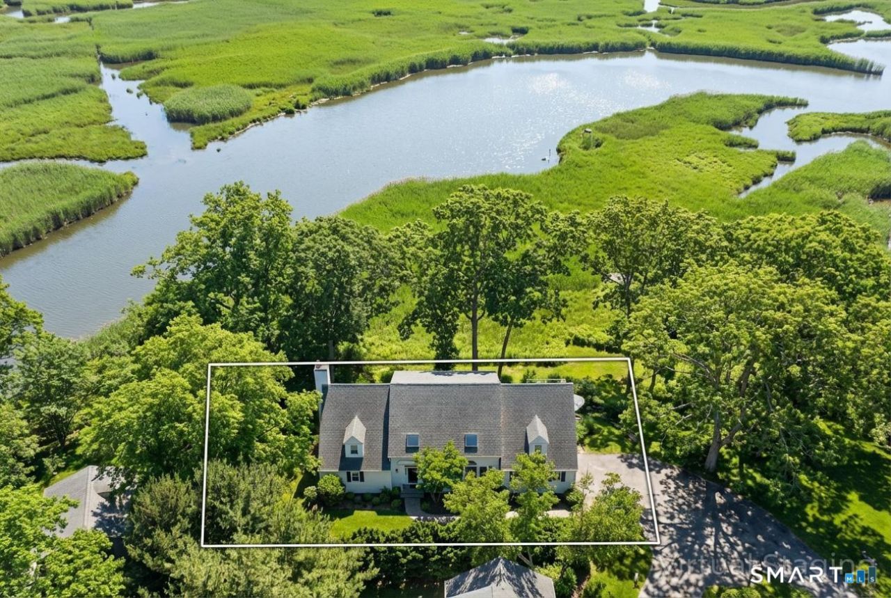 11 Longview, Unit 11, Madison, CT 06443 Main Photo