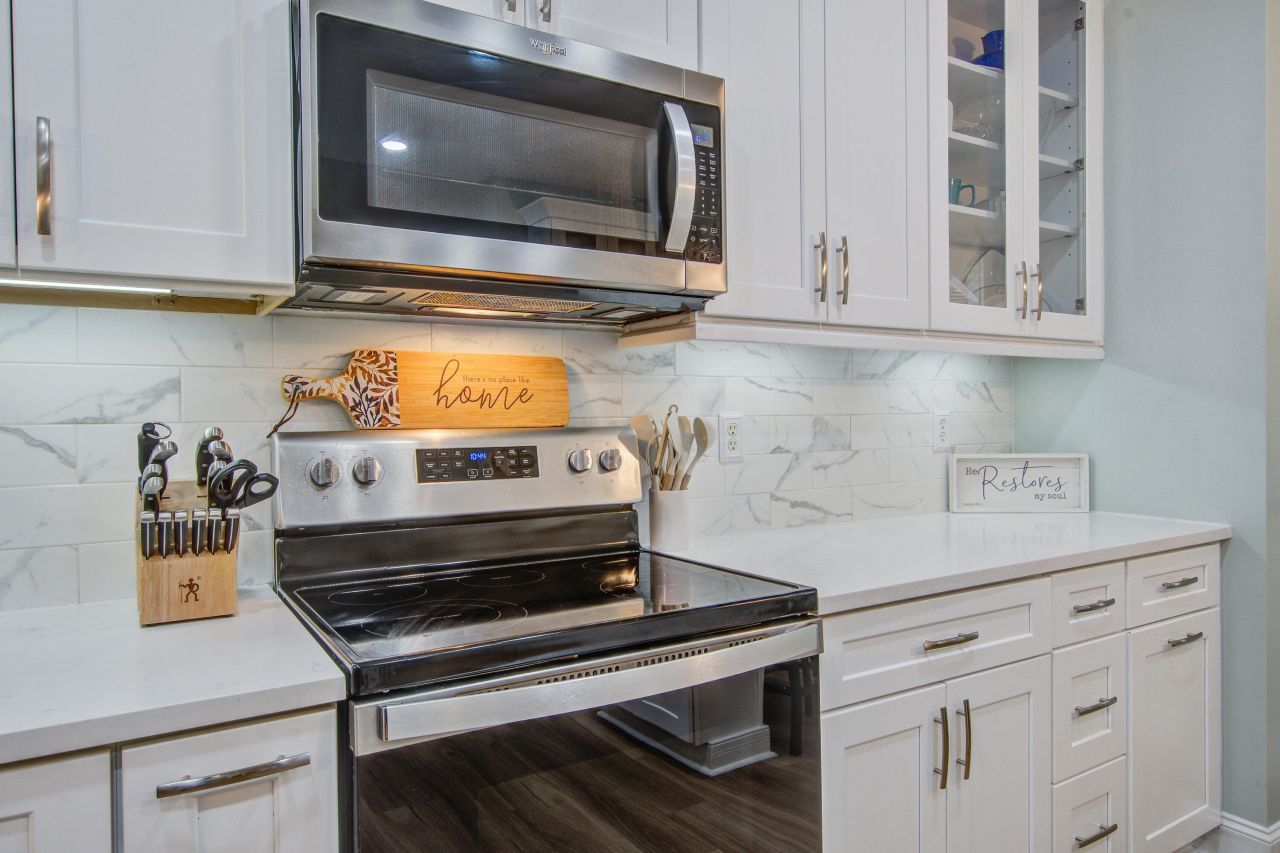 3242 Heathland Way Photo 13