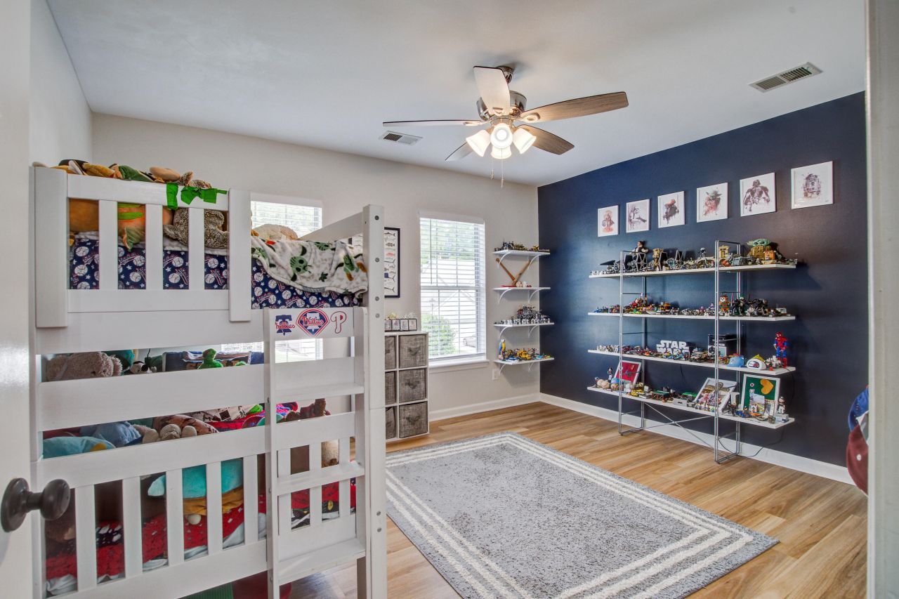 3242 Heathland Way Photo 30