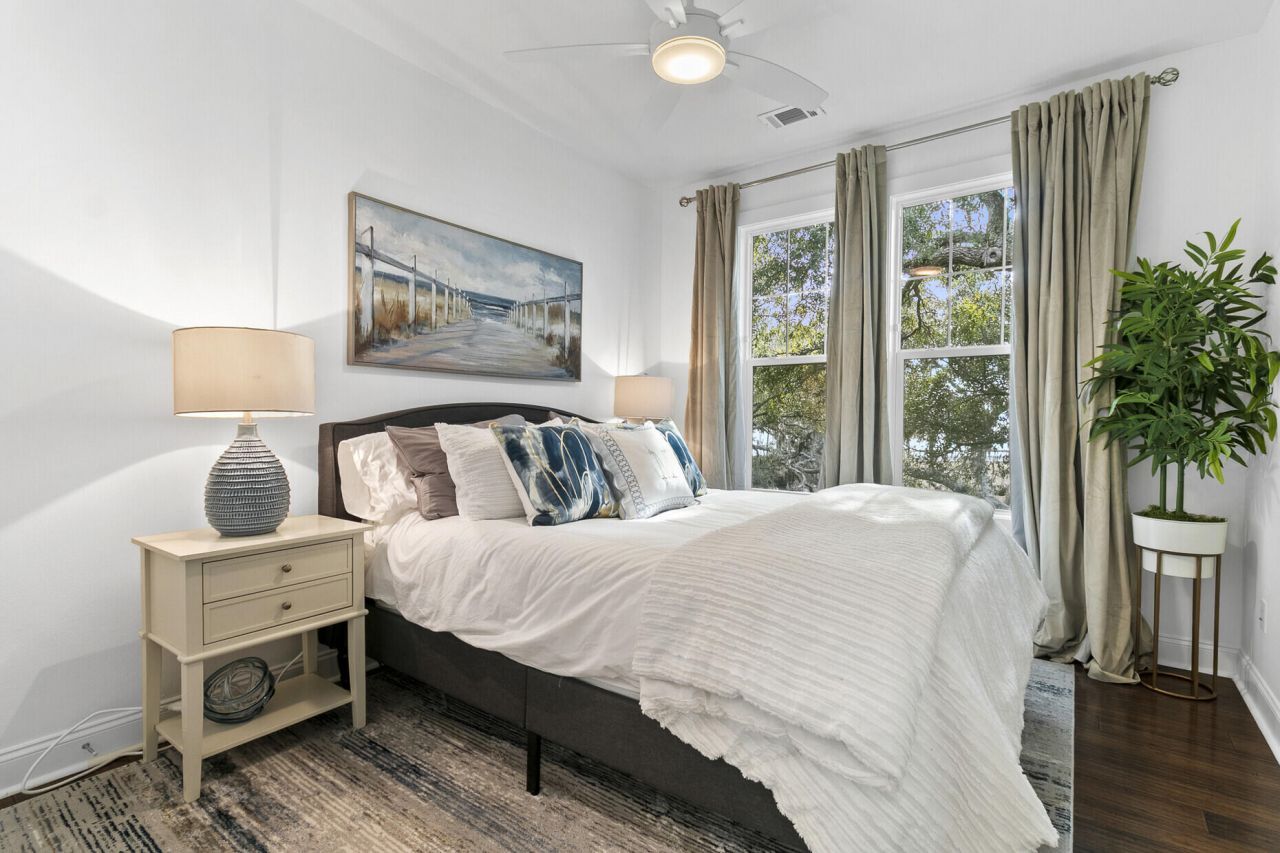 130 River Landing Drive Photo 16