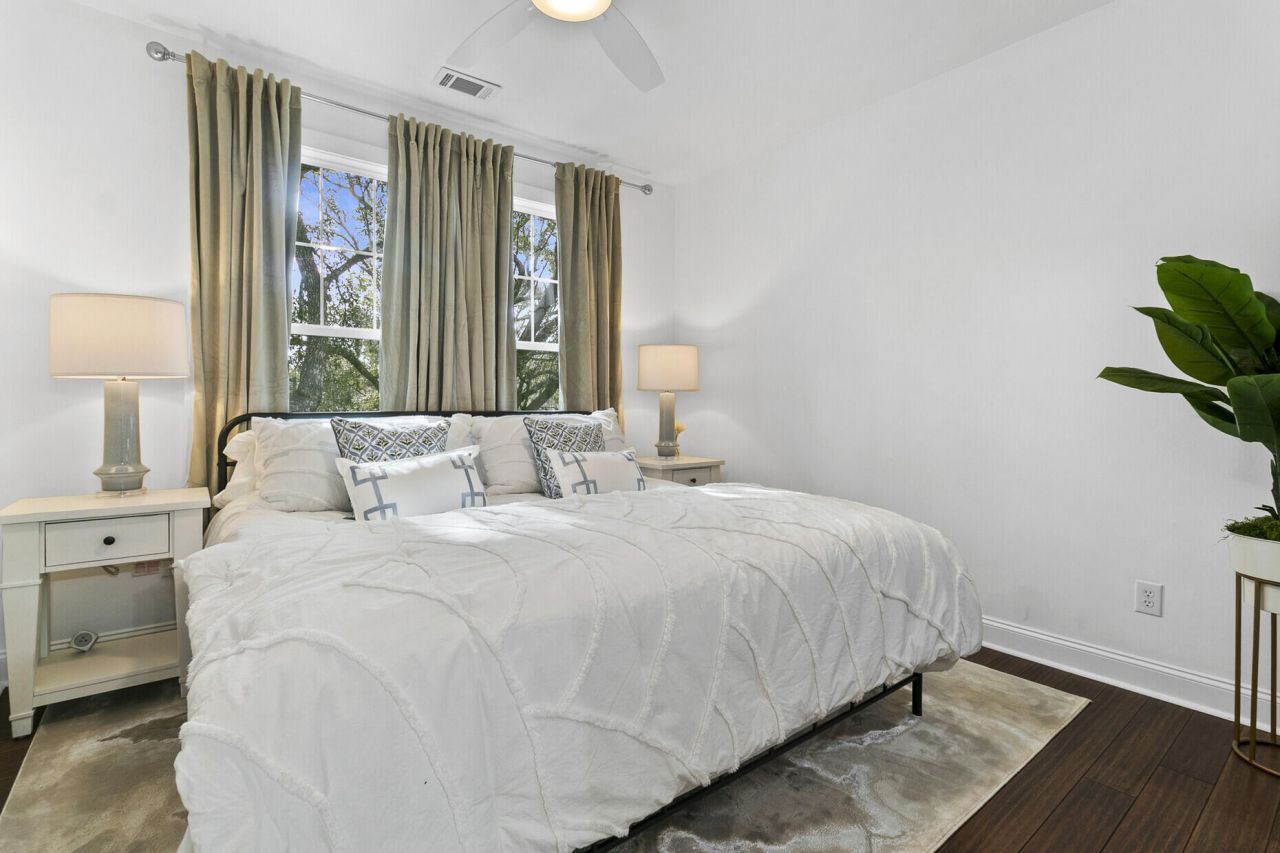 130 River Landing Drive Photo 17