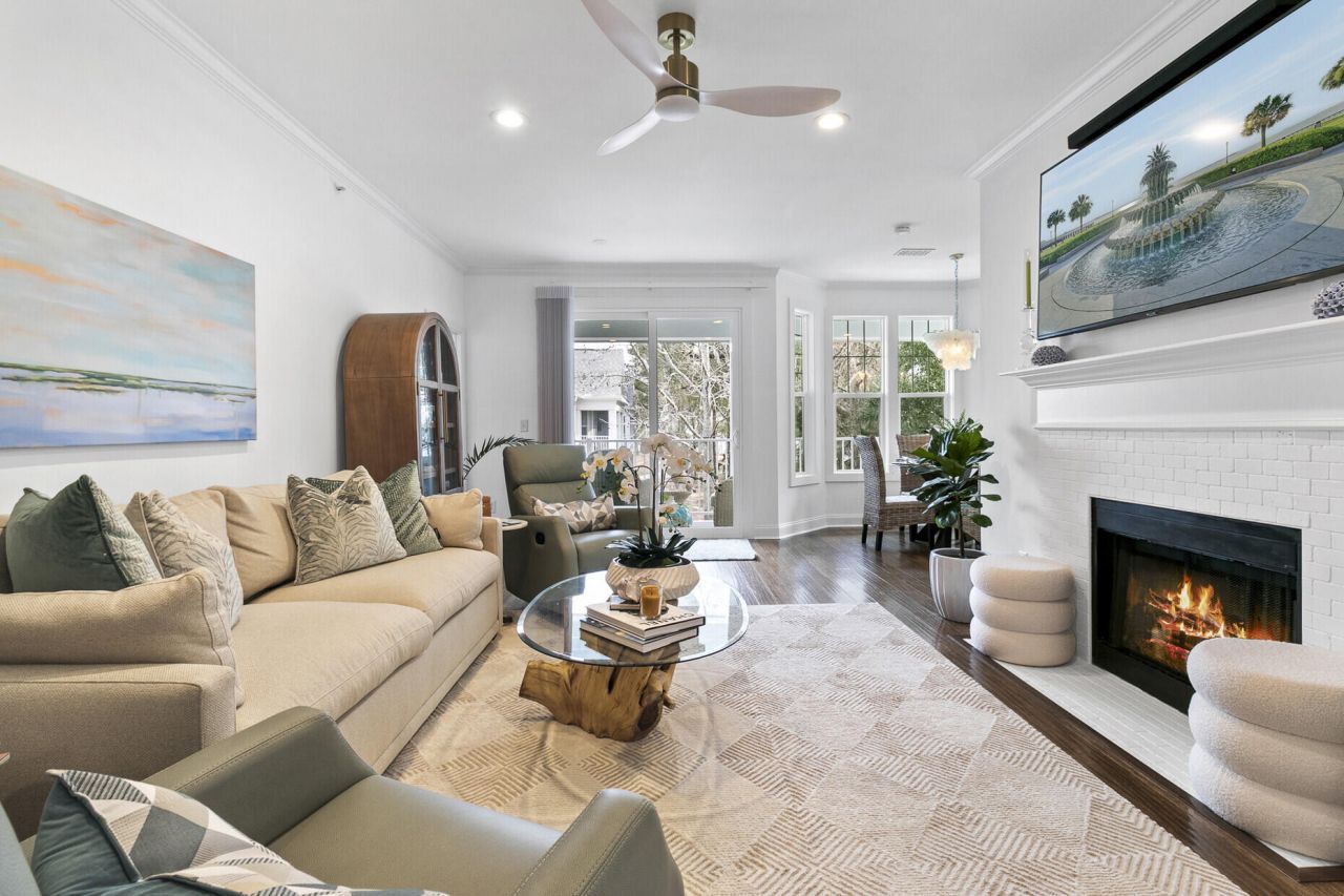 130 River Landing Drive Photo 4