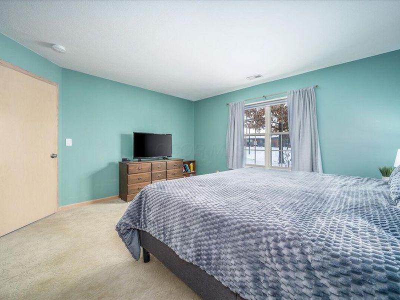 2411 Sportsman Drive, Grove City, OH 43123 Photo 15