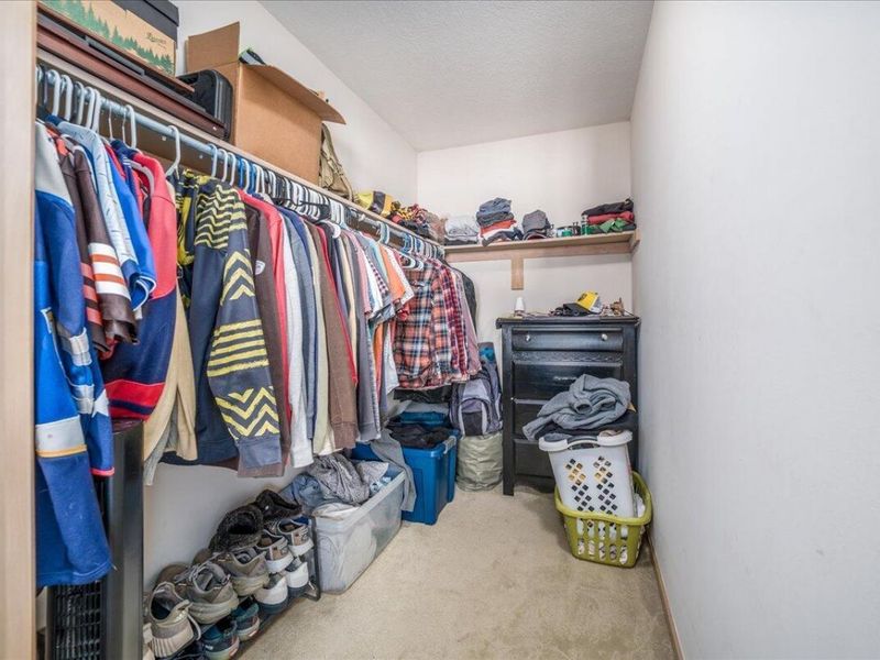 2411 Sportsman Drive, Grove City, OH 43123 Photo 17