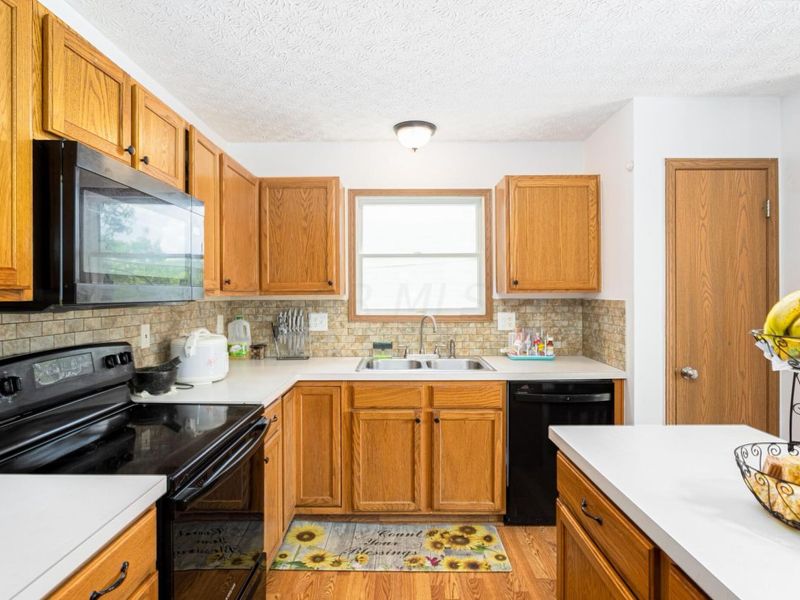 5713 Larksdale Drive , Galloway, OH 43119 Photo 22