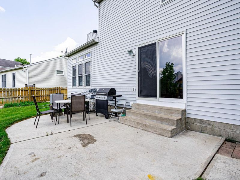 5713 Larksdale Drive , Galloway, OH 43119 Photo 4