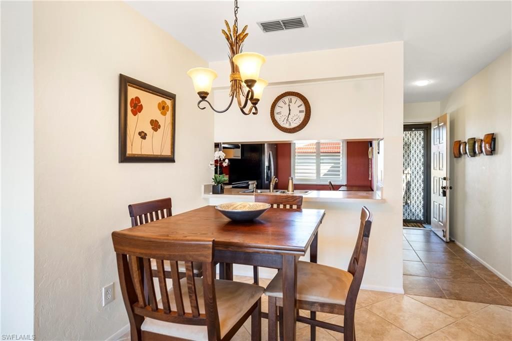 11170 Caravel Cir, Unit 310, Fort Myers, FL 33908 Photo