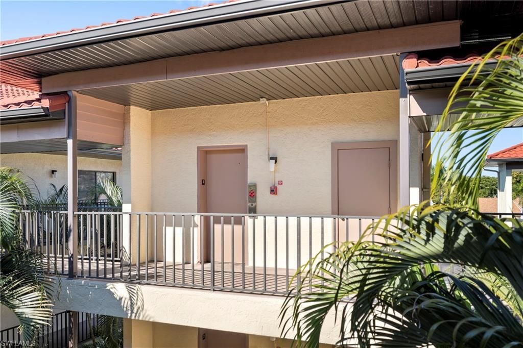 11170 Caravel Cir, Unit 310, Fort Myers, FL 33908 Photo