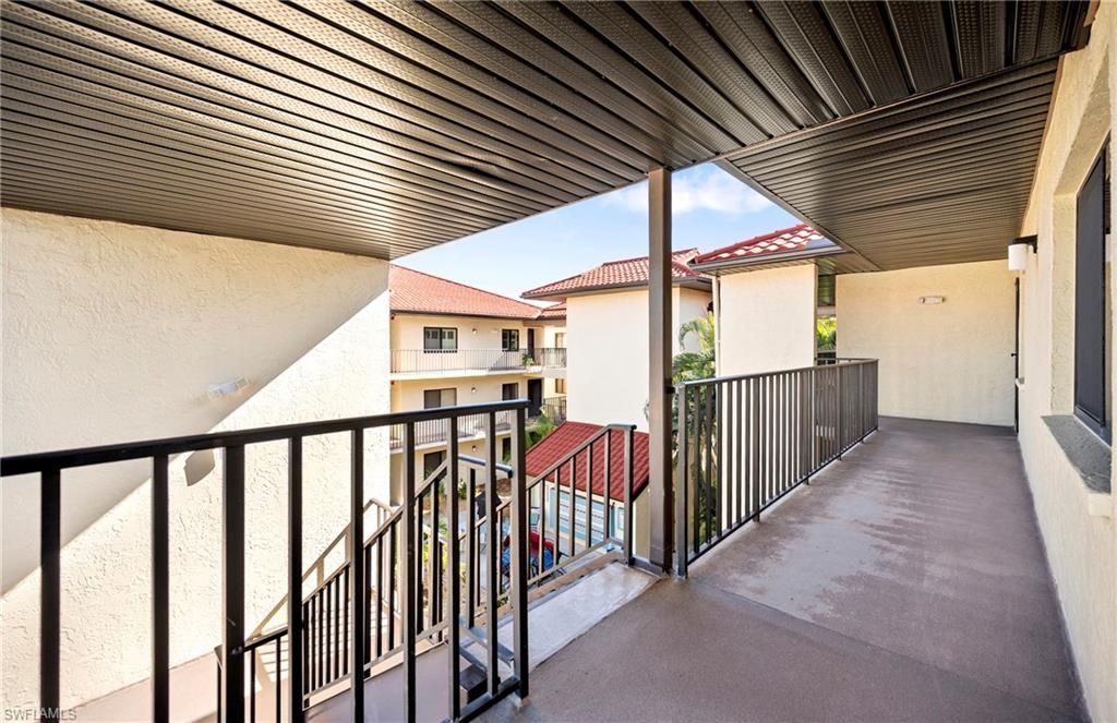 11170 Caravel Cir, Unit 310, Fort Myers, FL 33908 Photo