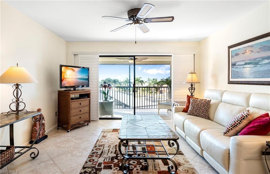 11170 Caravel Cir, Unit 310, Fort Myers, FL 33908 Photo
