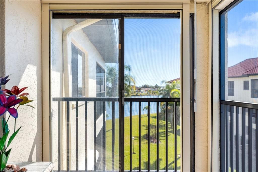 11170 Caravel Cir, Unit 310, Fort Myers, FL 33908 Photo