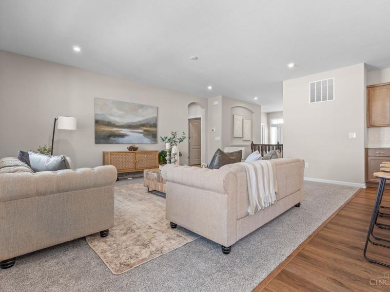 1382 Brookchase Circle, Hamilton Twp, OH 45039 Photo 13