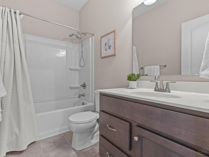 1382 Brookchase Circle, Hamilton Twp, OH 45039 Photo 24