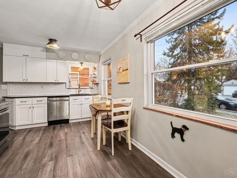 4304 Kugler Mill Road, Deer Park, OH 45236 Photo 11