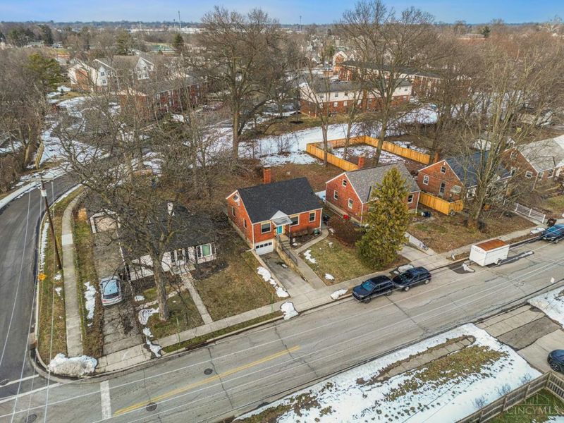 4304 Kugler Mill Road, Deer Park, OH 45236 Photo 28