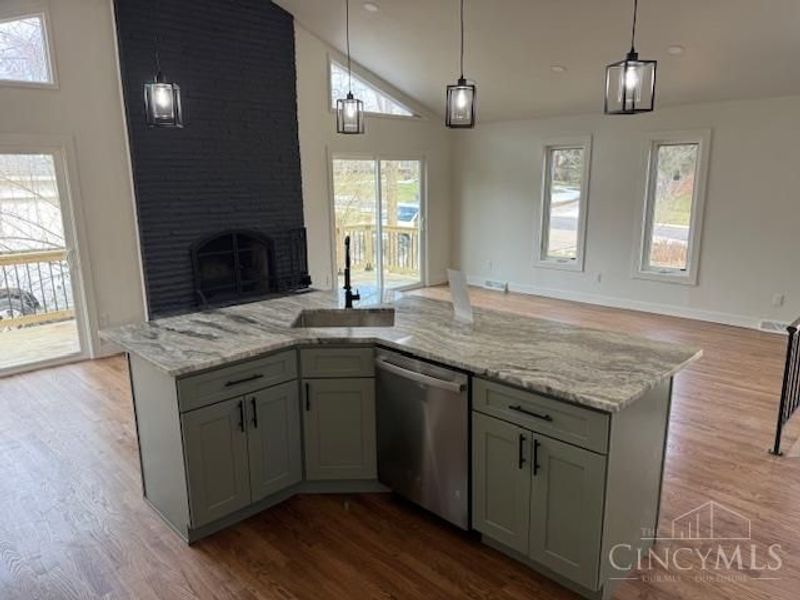 2559 Concordgreen Drive, Cincinnati, OH 45244 Photo 5