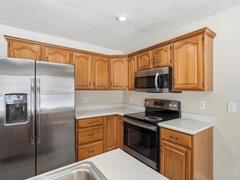 1776 Thall Drive, Hamilton, OH 45013 Photo 8